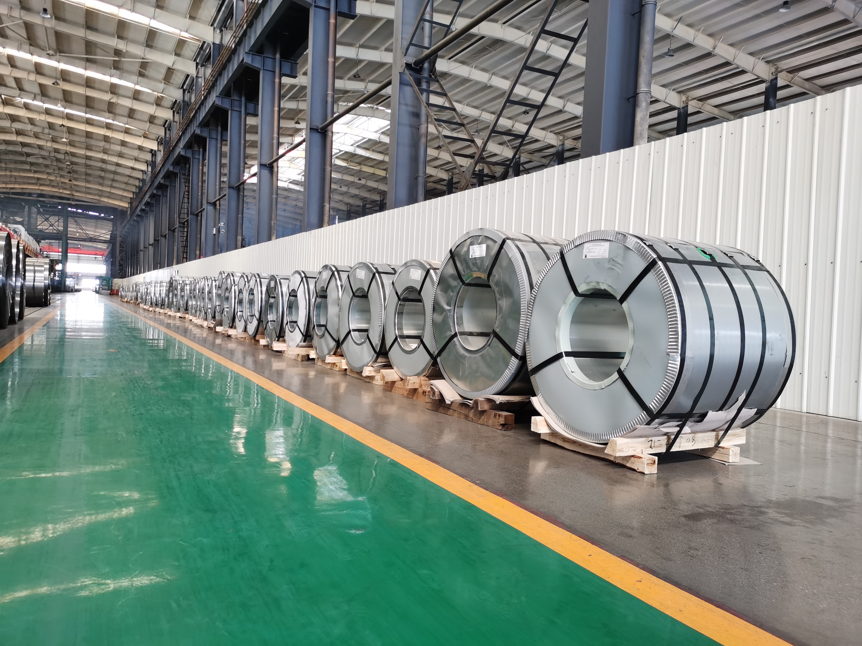 Decorative Coated Prepainted Steel Coil for wall panel